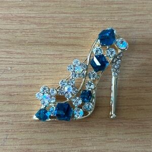 Rhinestone 👠 Stiletto Pin